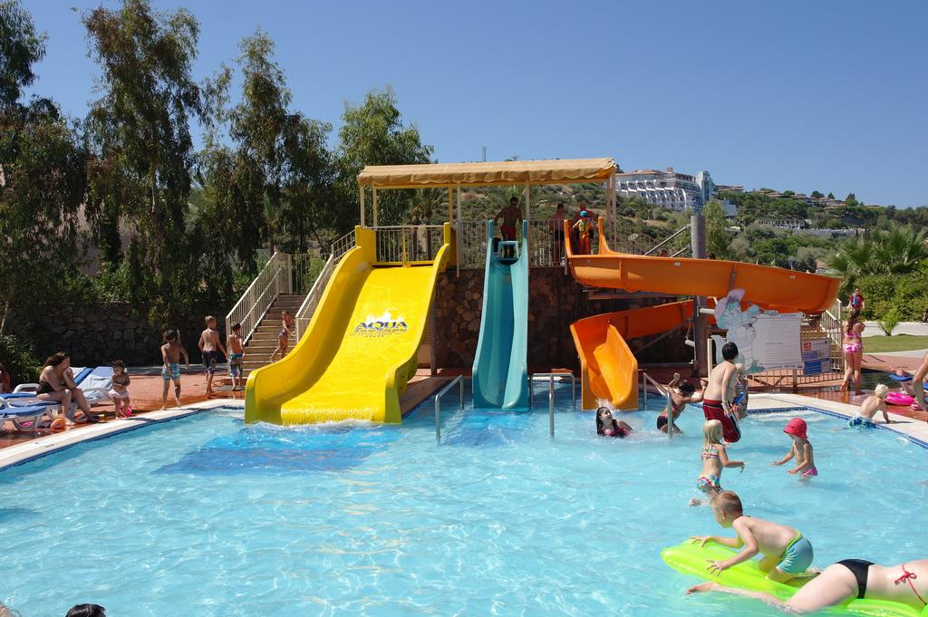Letovanje_Turska_hoteli_Kusadasi_Aqua-Fantasy-Aqua-Park-hotel-and-Spa-9.jpg
