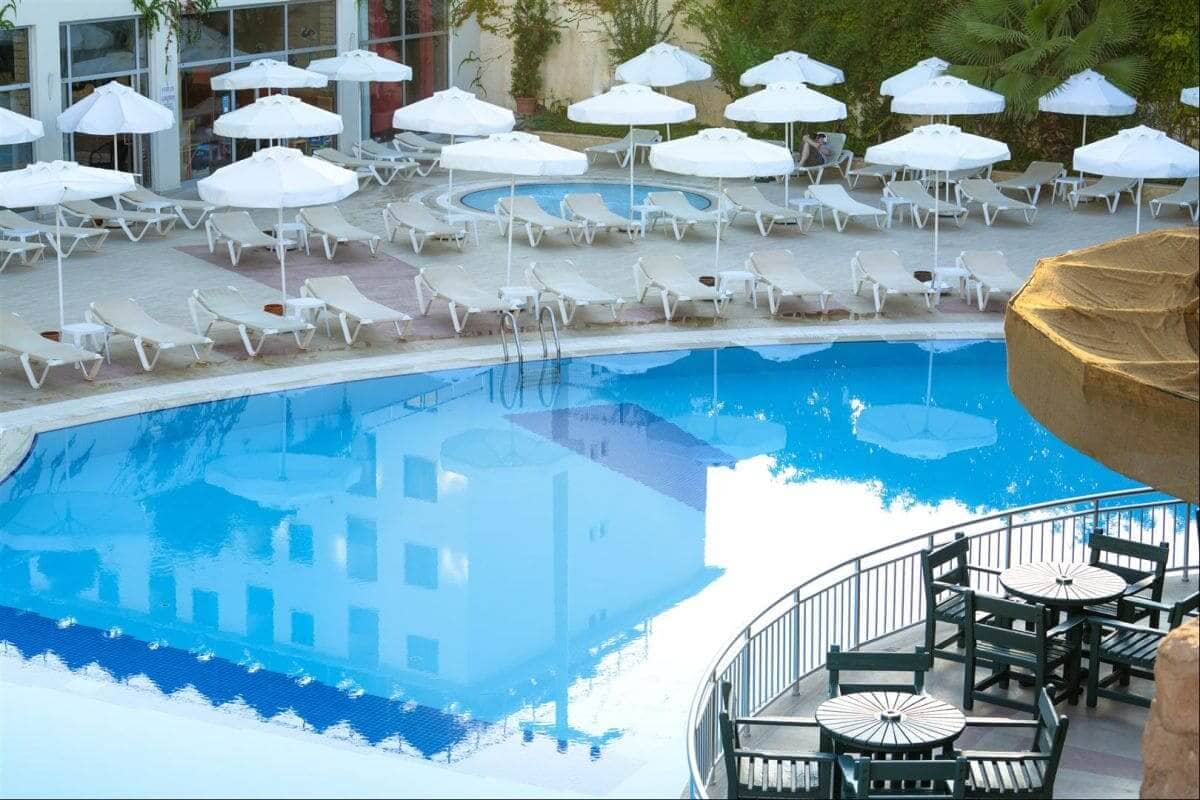 Hotel Timo Deluxe Resort