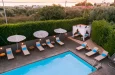 Pogled na bazen Kapahi Magid Apartments-a