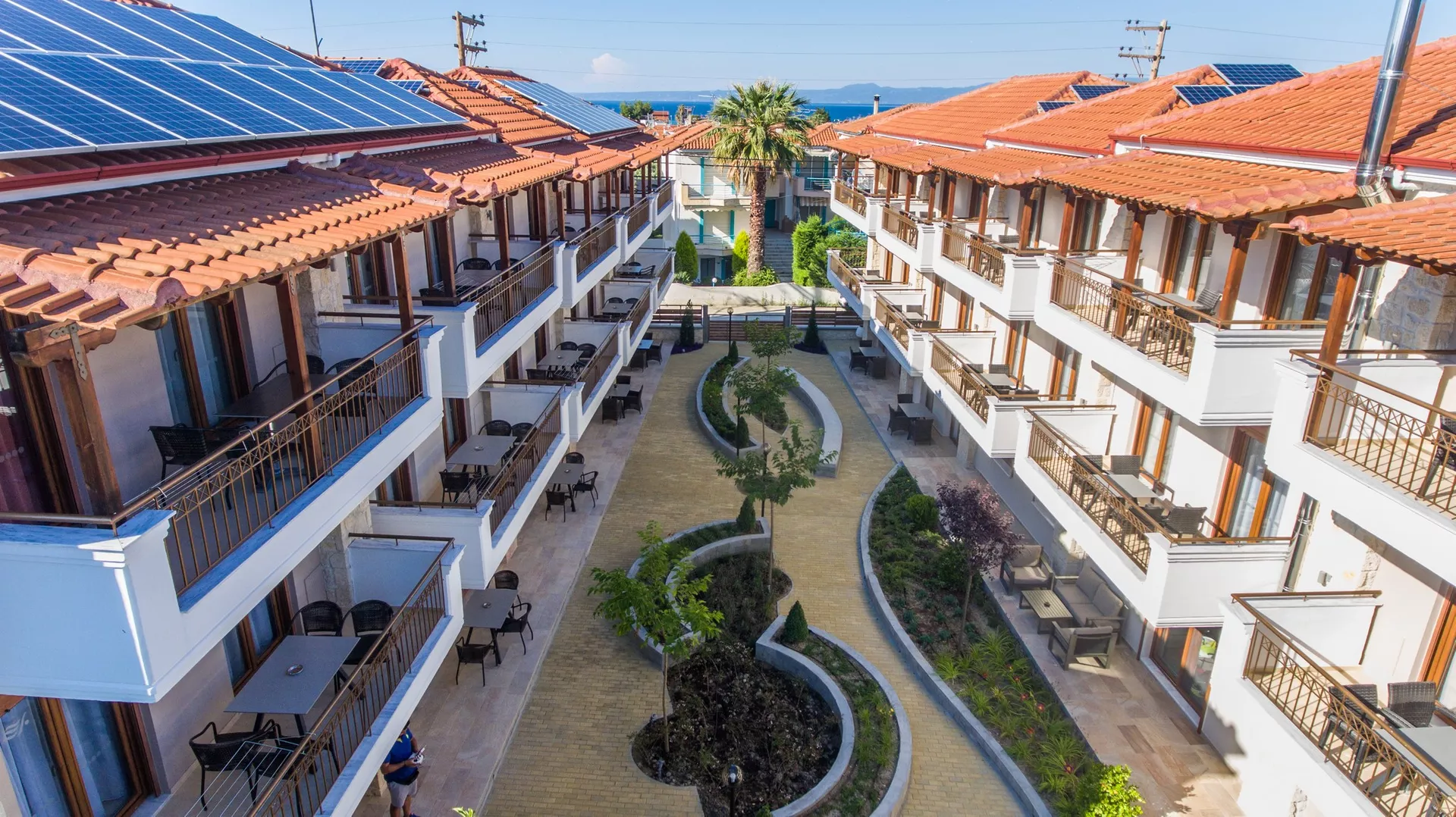 Pogled sa balkona na Apanemia apartmane