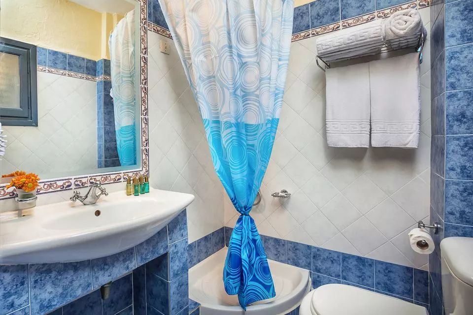 Standard triple room