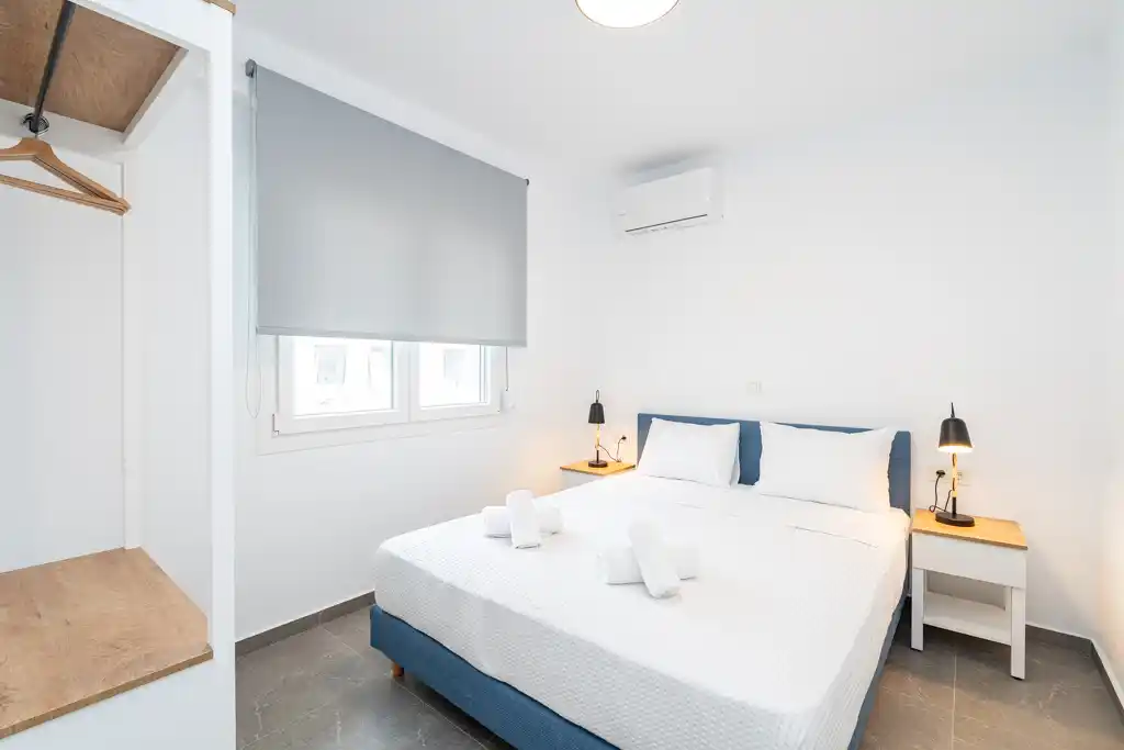 green-almond-residental-complex-010