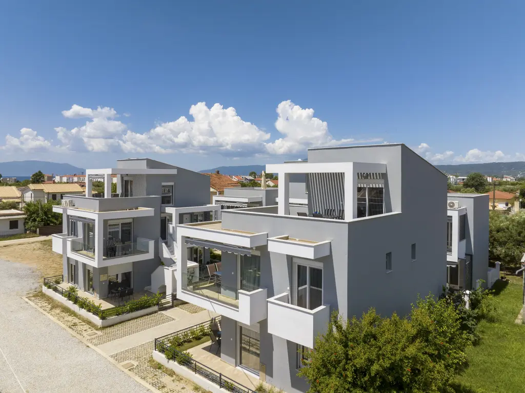 roxani-residential-complex-001