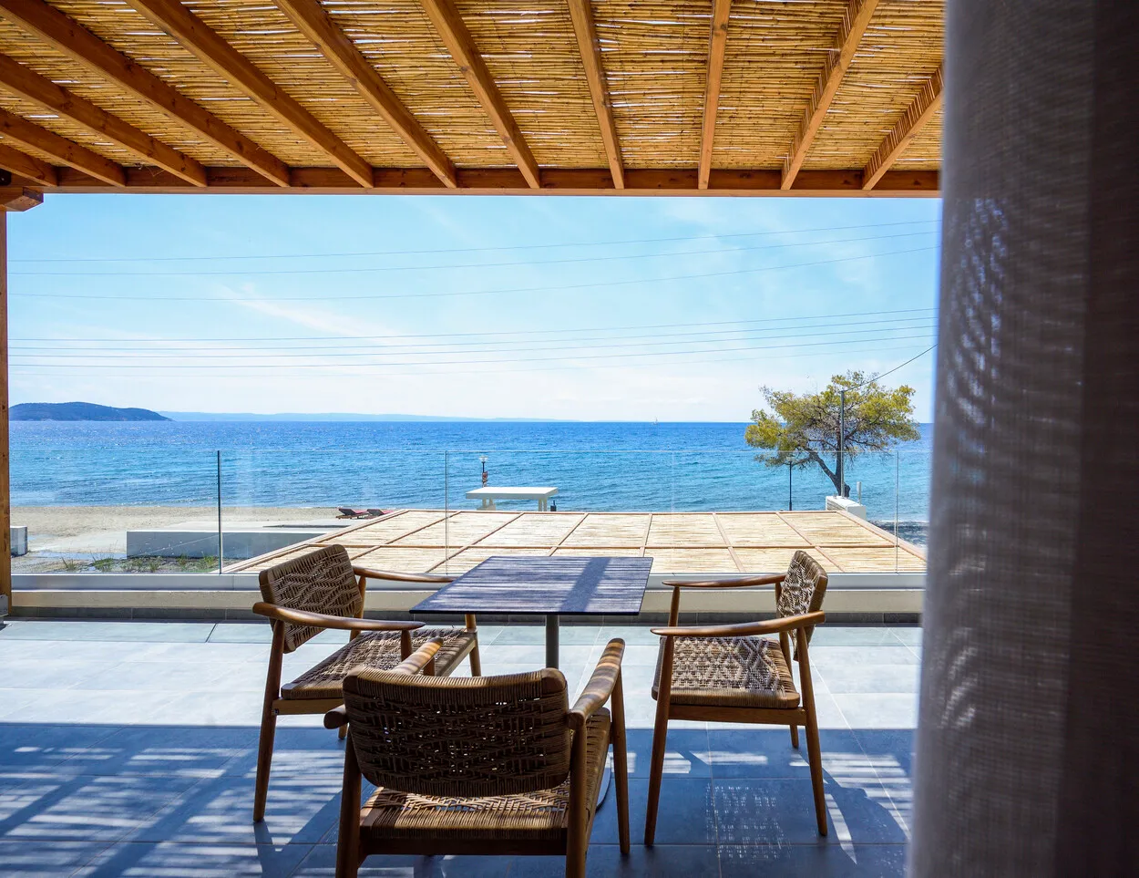 Amyntas Seafront Hotel