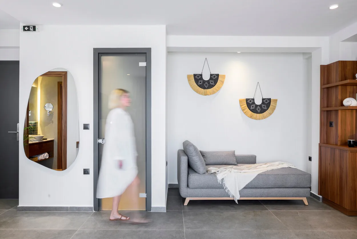 Amyntas Seafront Hotel