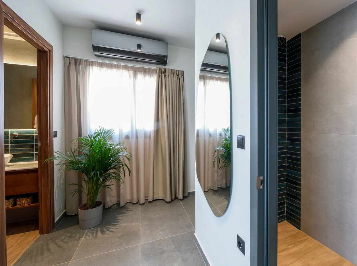 Amyntas Seafront Hotel