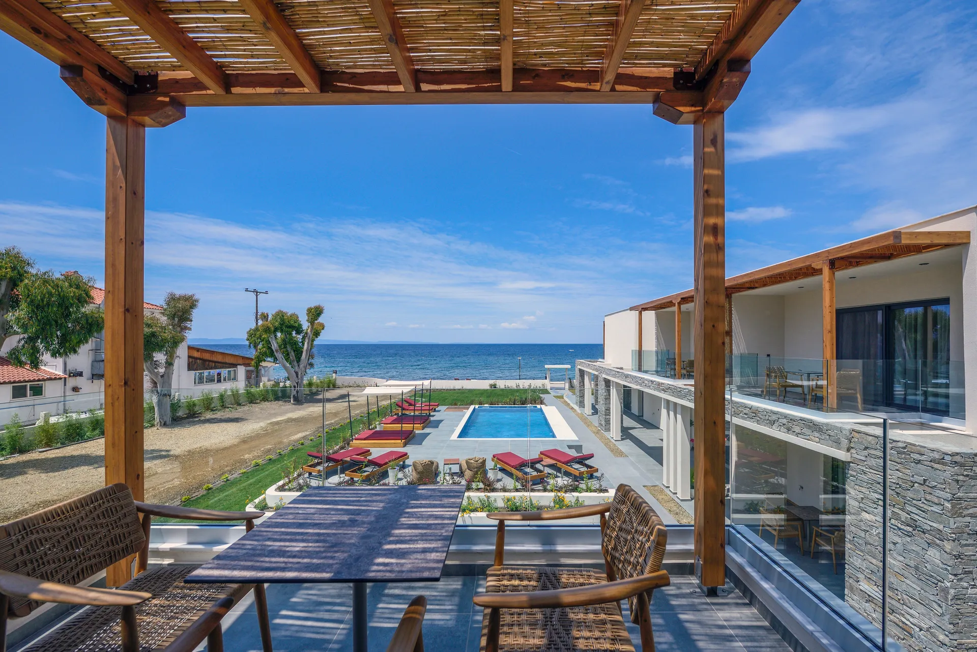 Amyntas Seafront Hotel