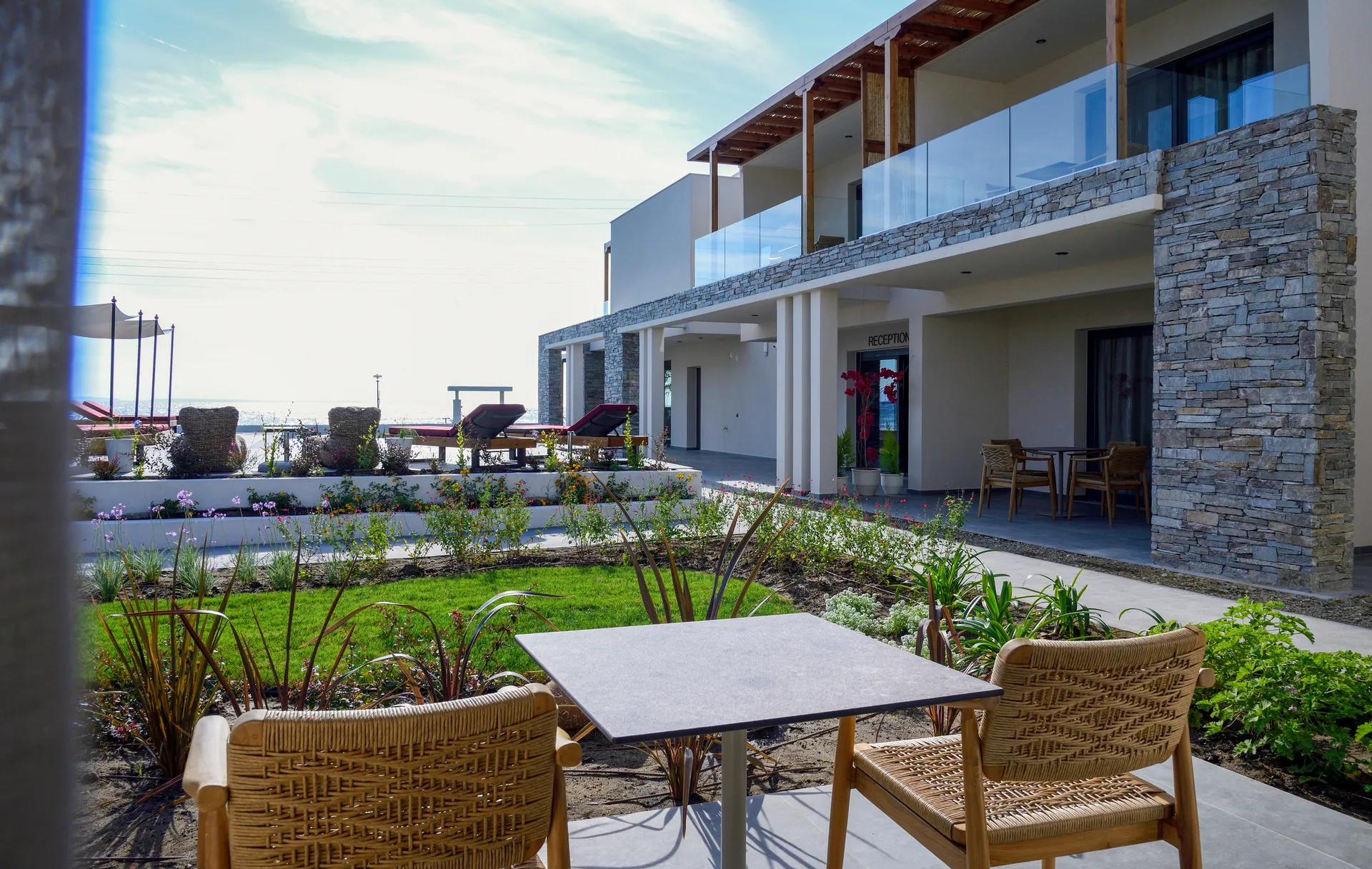 Amyntas Seafront Hotel