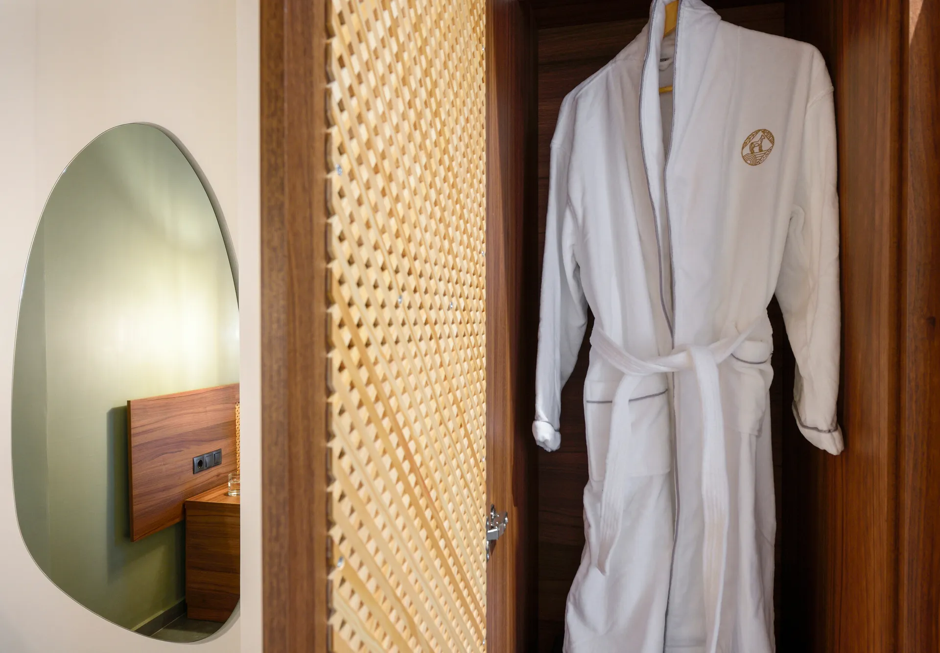 Amyntas Seafront Hotel