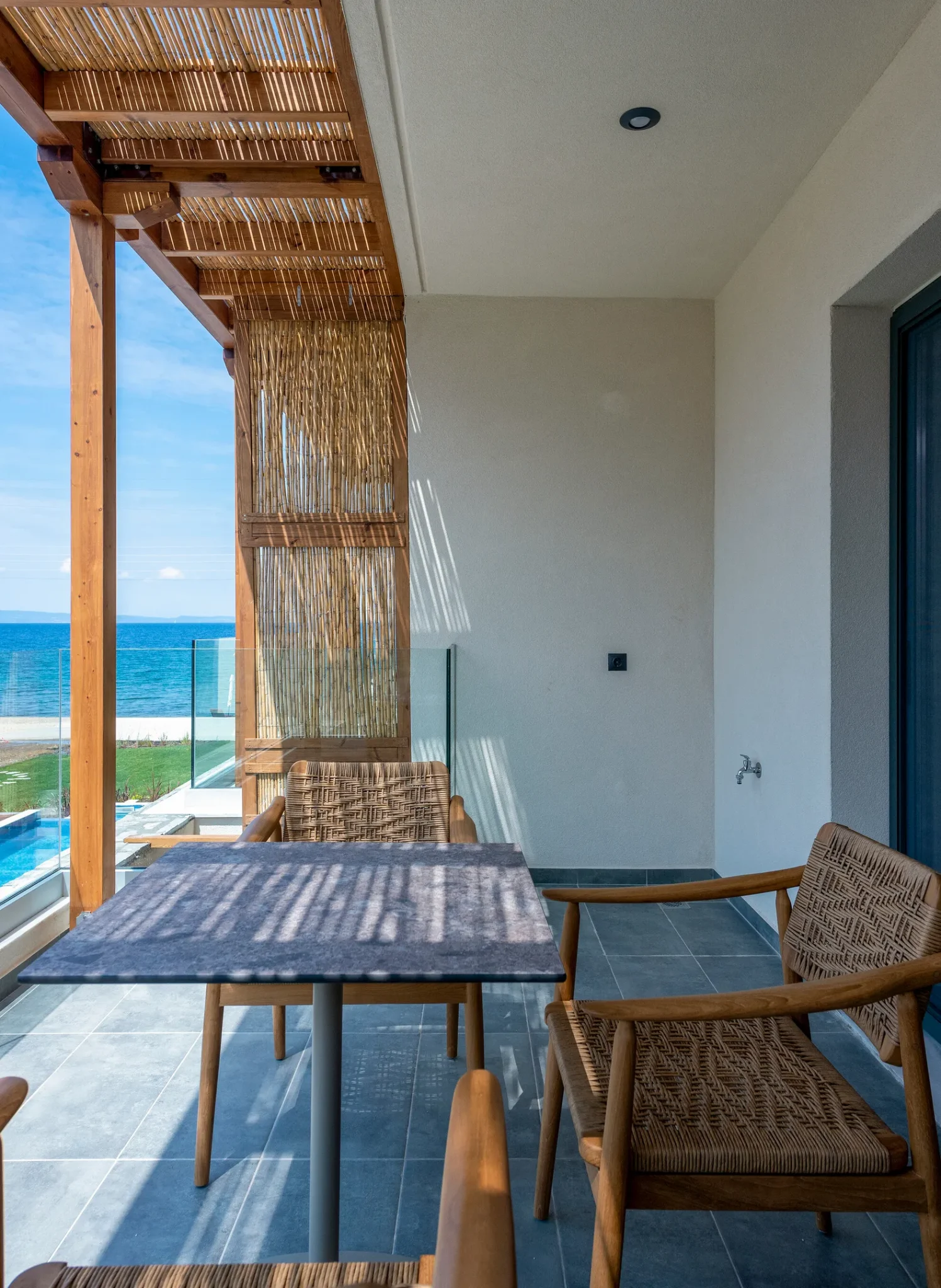 Amyntas Seafront Hotel