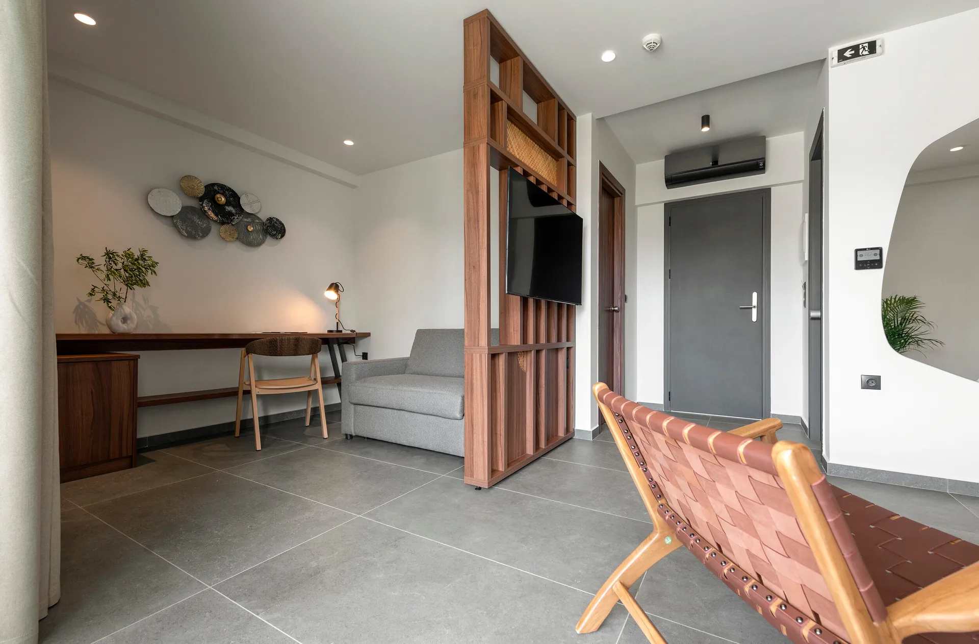 Amyntas Seafront Hotel