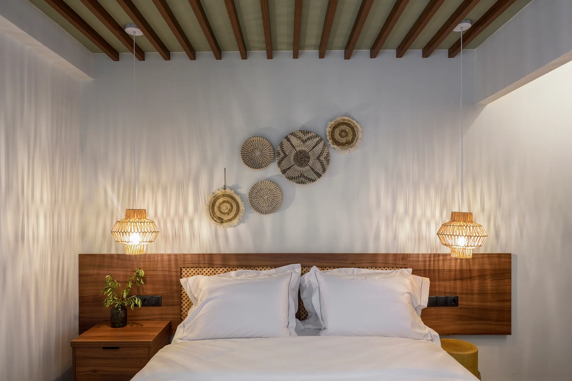 Amyntas Seafront Hotel