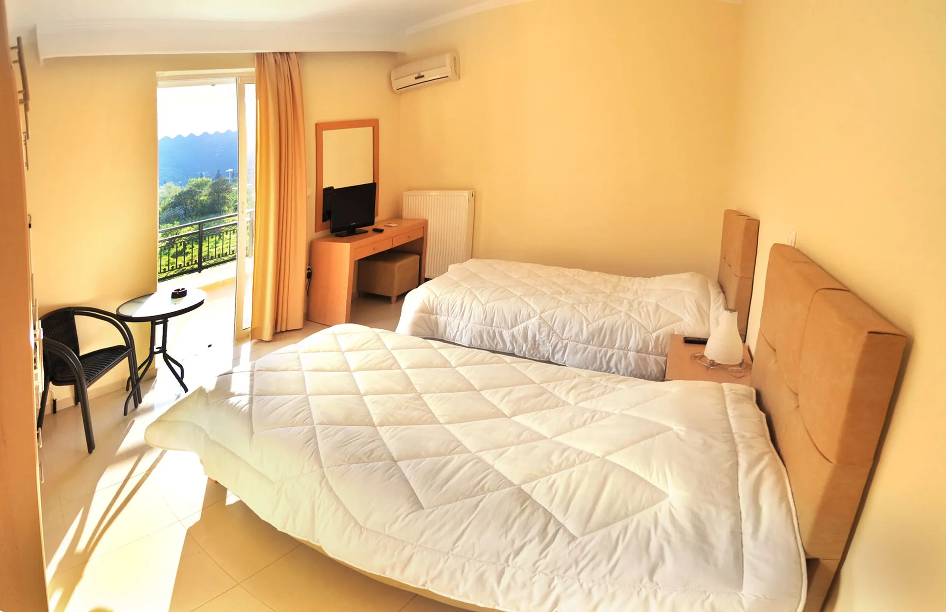 Dionysos Luxury Apartments