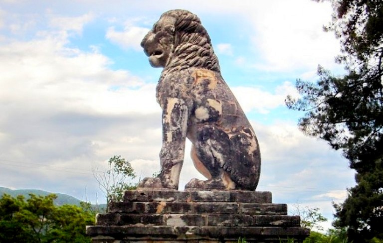 Lav spomenik Amfipoli