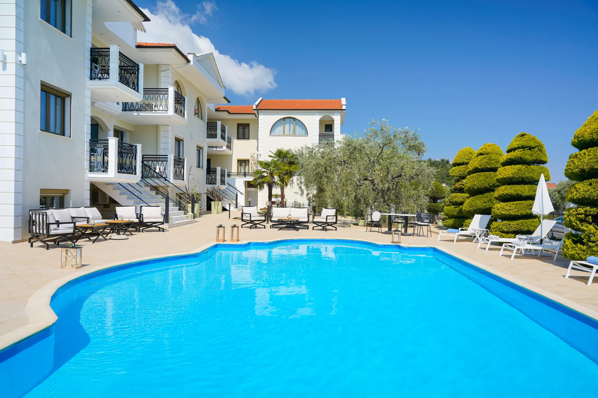 MaryAn Luxury Apartments