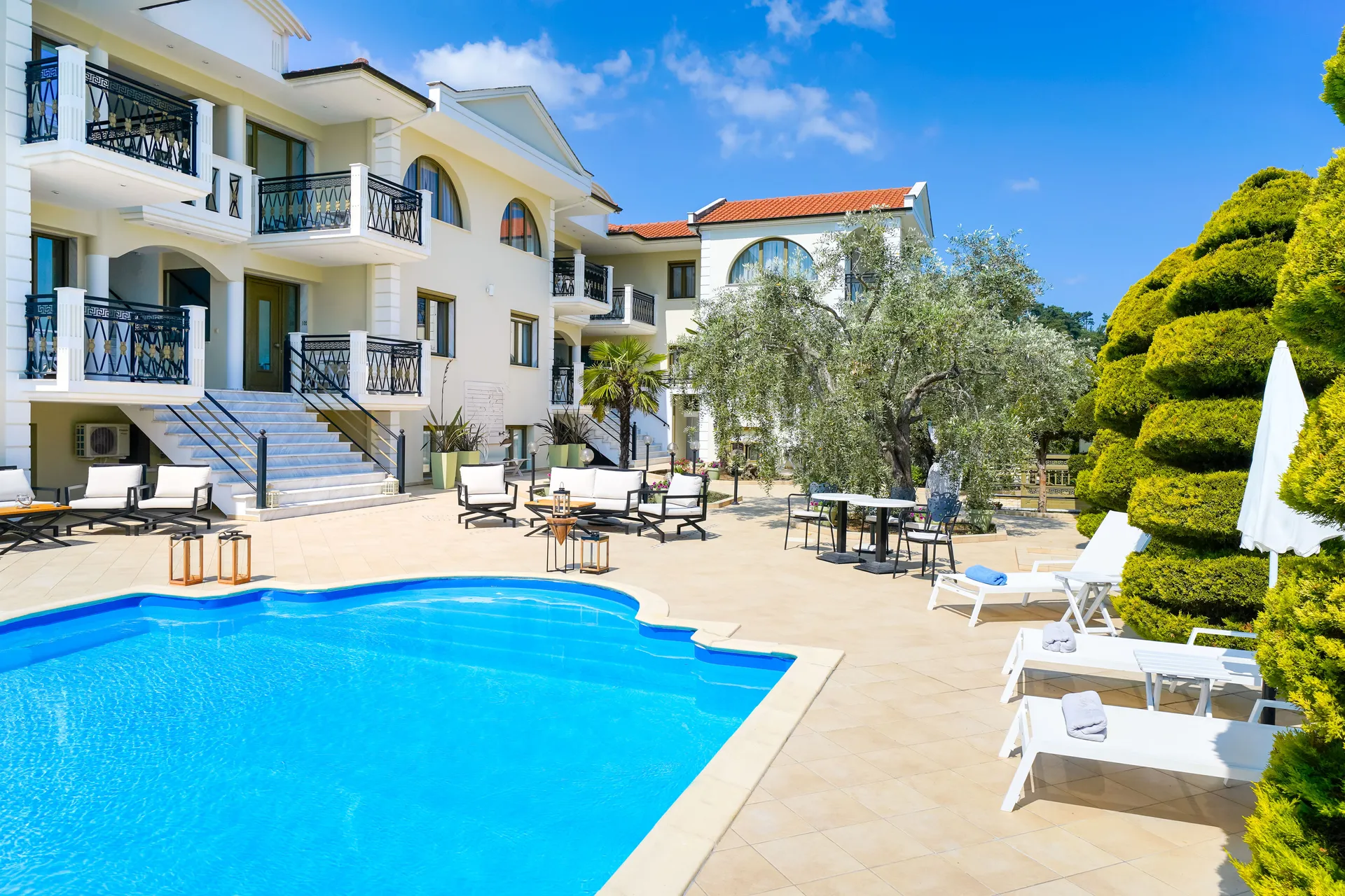 MaryAn Luxury Apartments