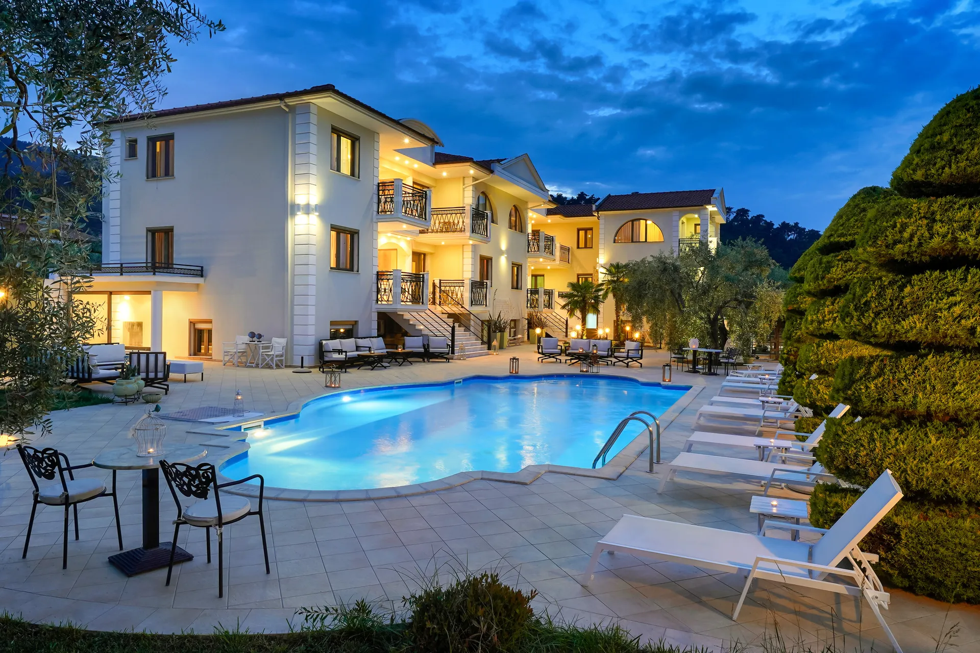 MaryAn Luxury Apartments