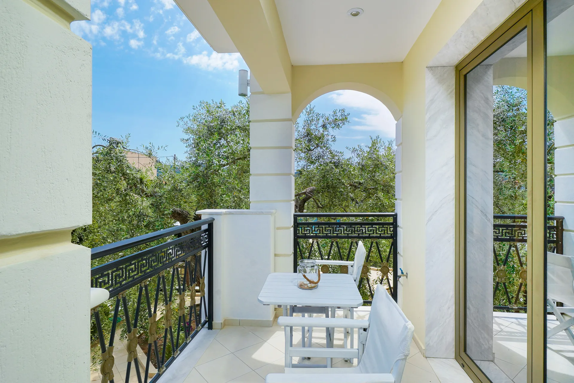 MaryAn Luxury Apartments