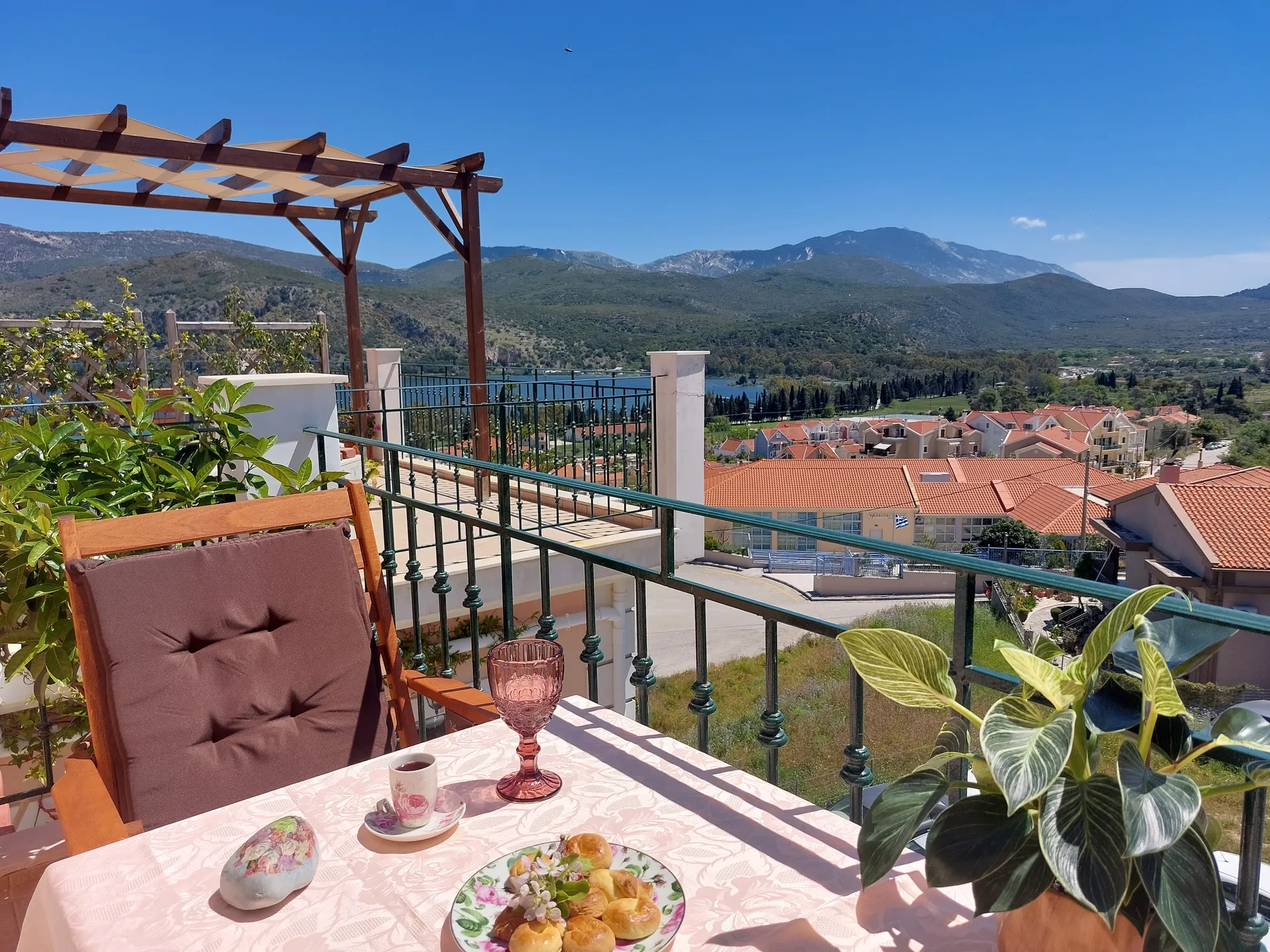 Argostoli apartments - Phevos