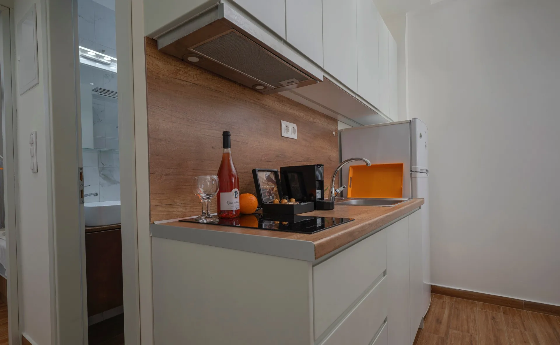 Delejo Resort & Suites