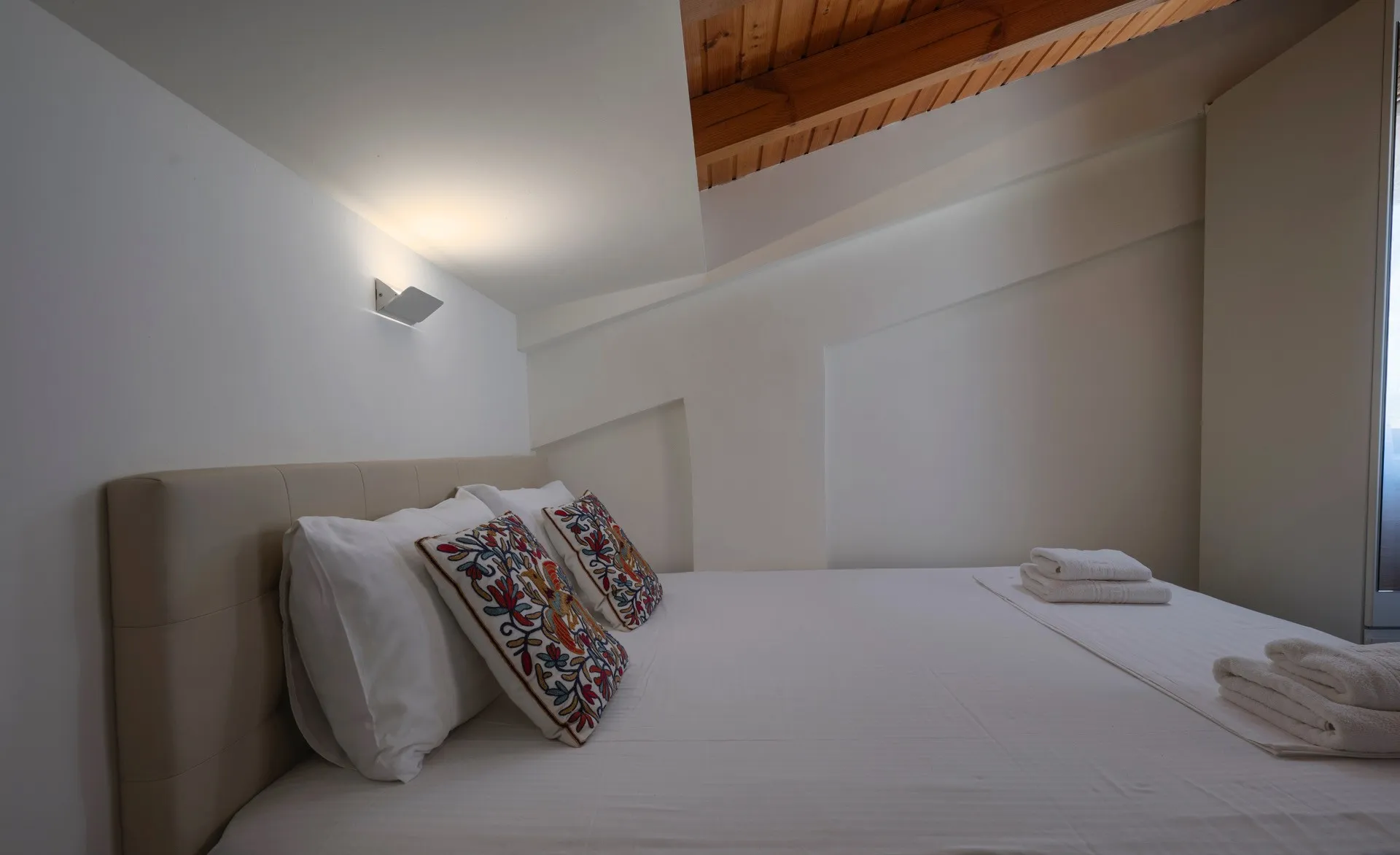 Delejo Resort & Suites