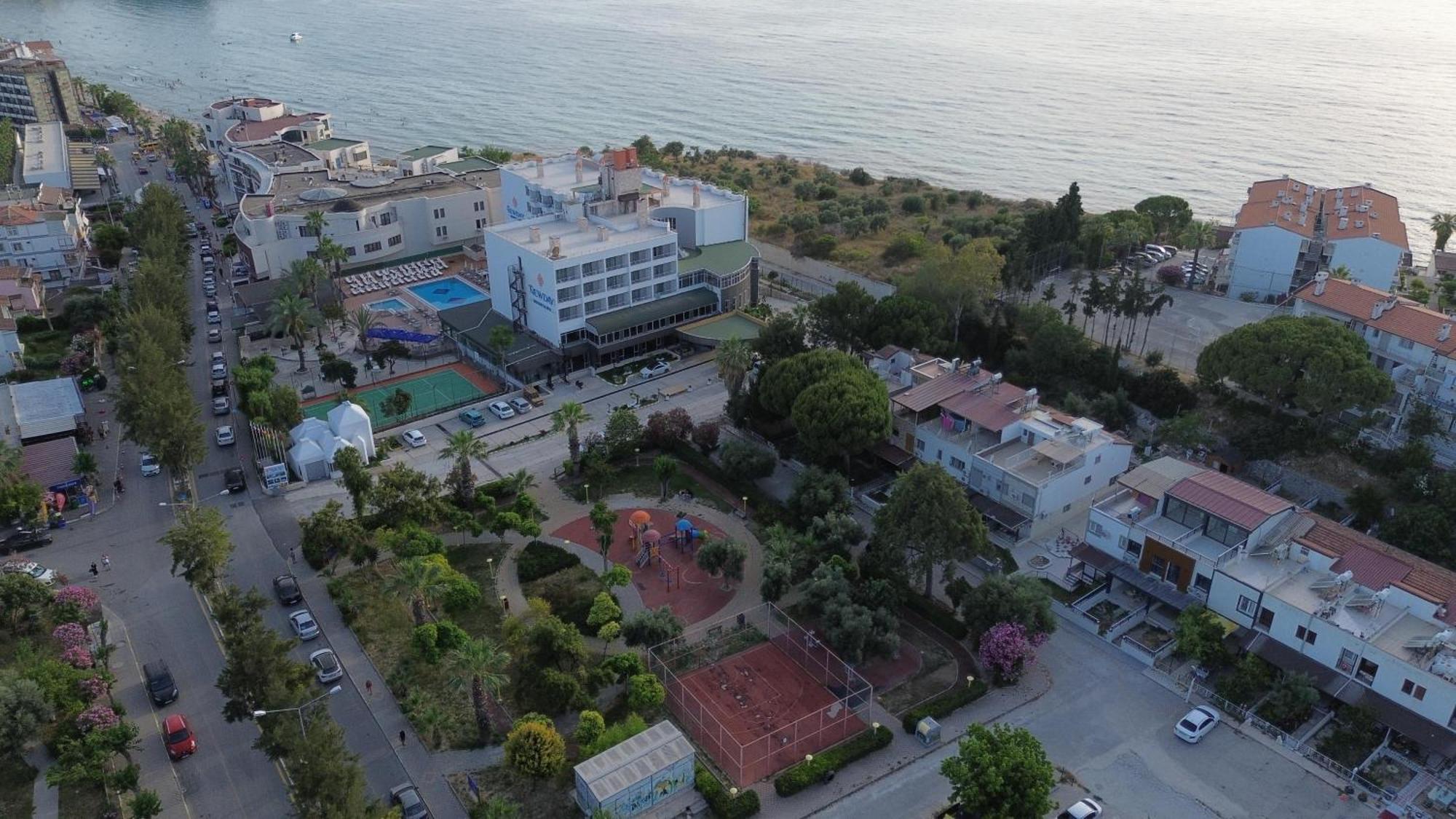 Ada Newday Resort Hotel