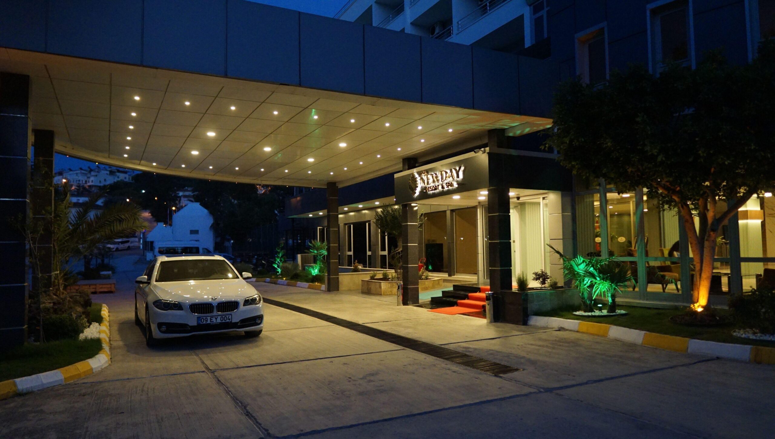 Ada Newday Resort Hotel