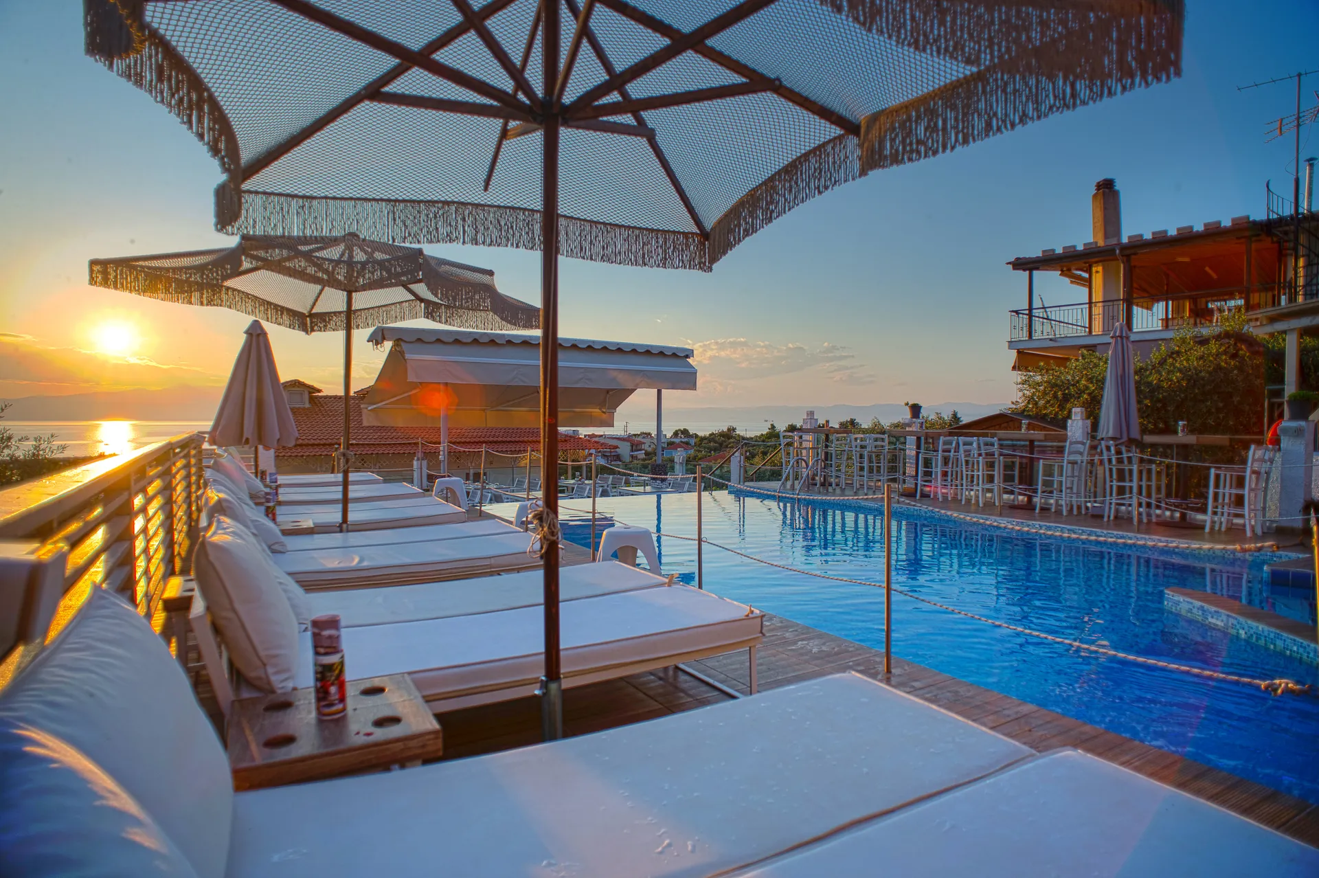 Anny Residence & Suites