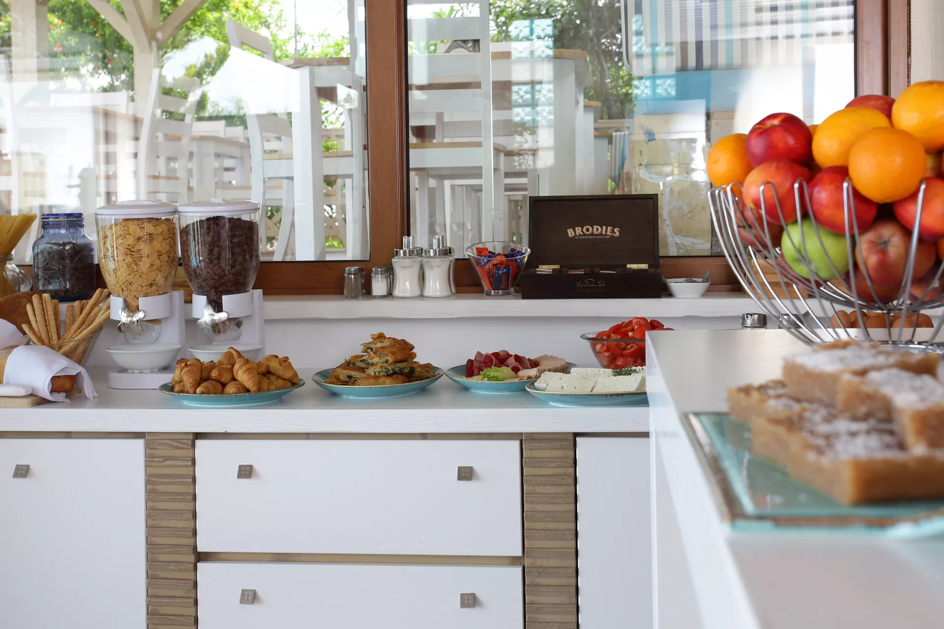 Anny Residence & Suites