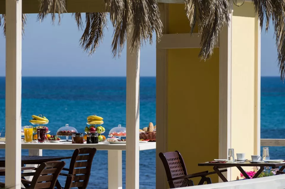 Albouro Seafront Apartments