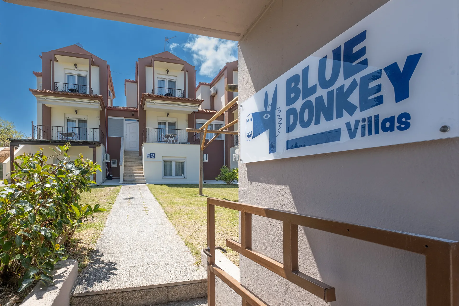 Blue Donkey Villas