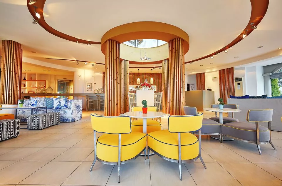 Ilio Mare Beach Hotel