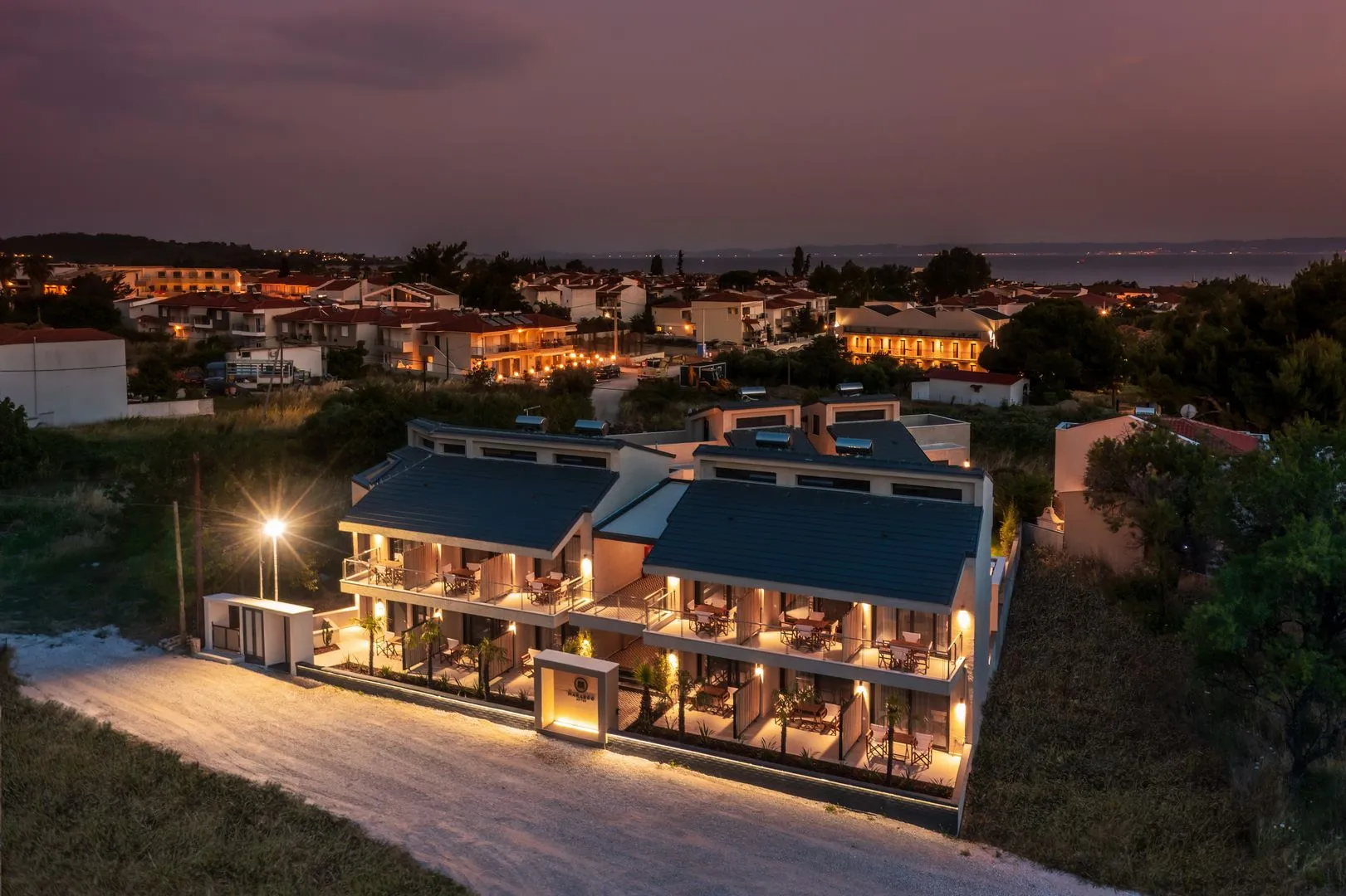 Maraboo Suites
