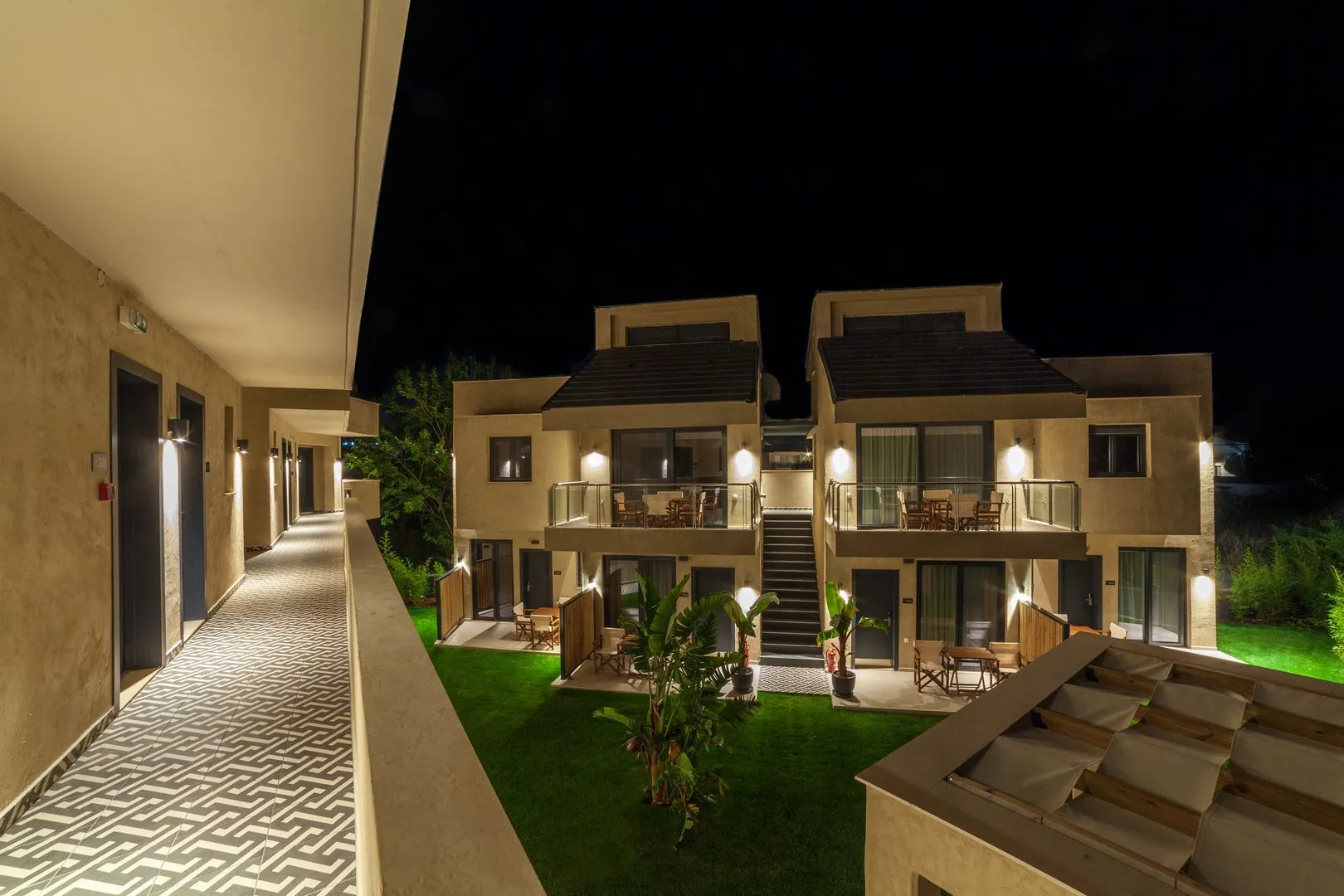 Maraboo Suites