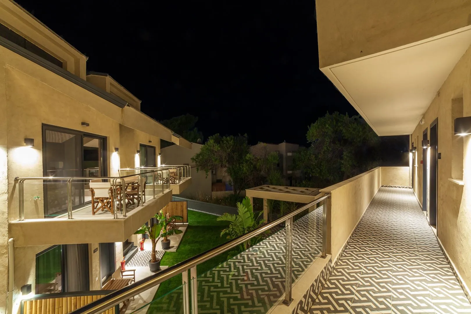 Maraboo Suites