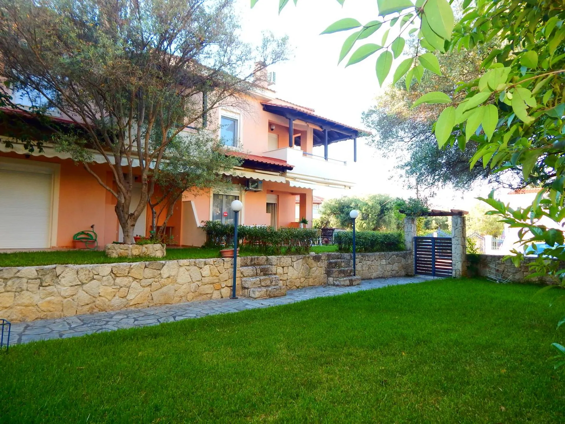 Vila Kripis Paljuri