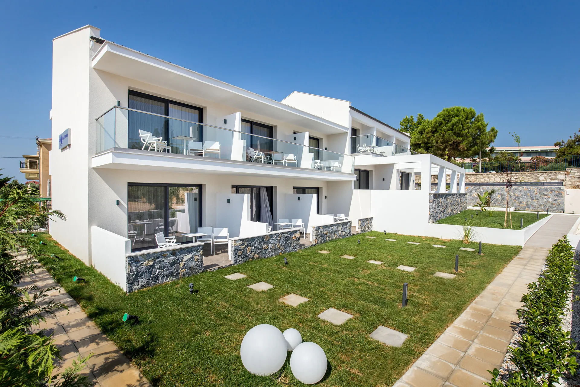 Epicentrum Suites & Villa Oasis